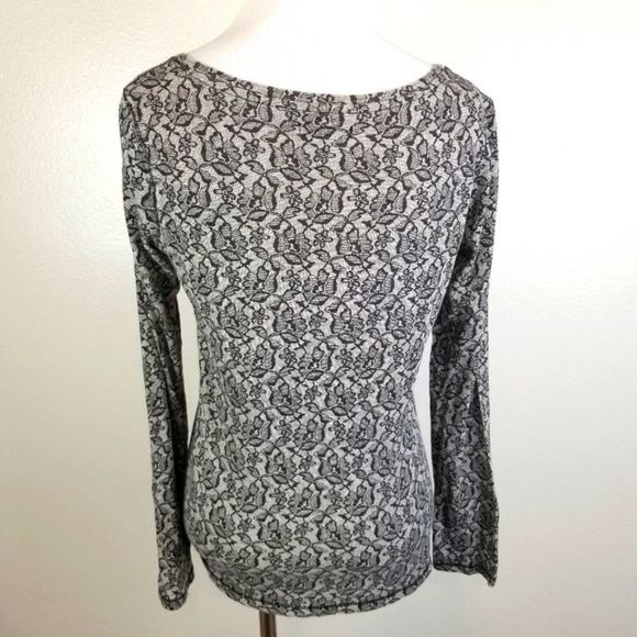 Lucky Brand B&W Floral Knit Top Size Small - Picture 5 of 7